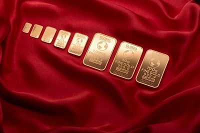 Professional gold trading company supplying gold bars in multiple weights for international buyers