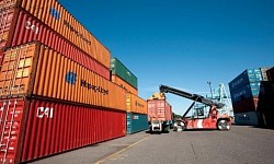 Ocean freight logistics used for compliant gold export operations