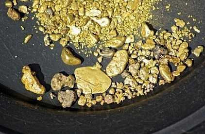 Raw gold from Uganda for international gold buyers